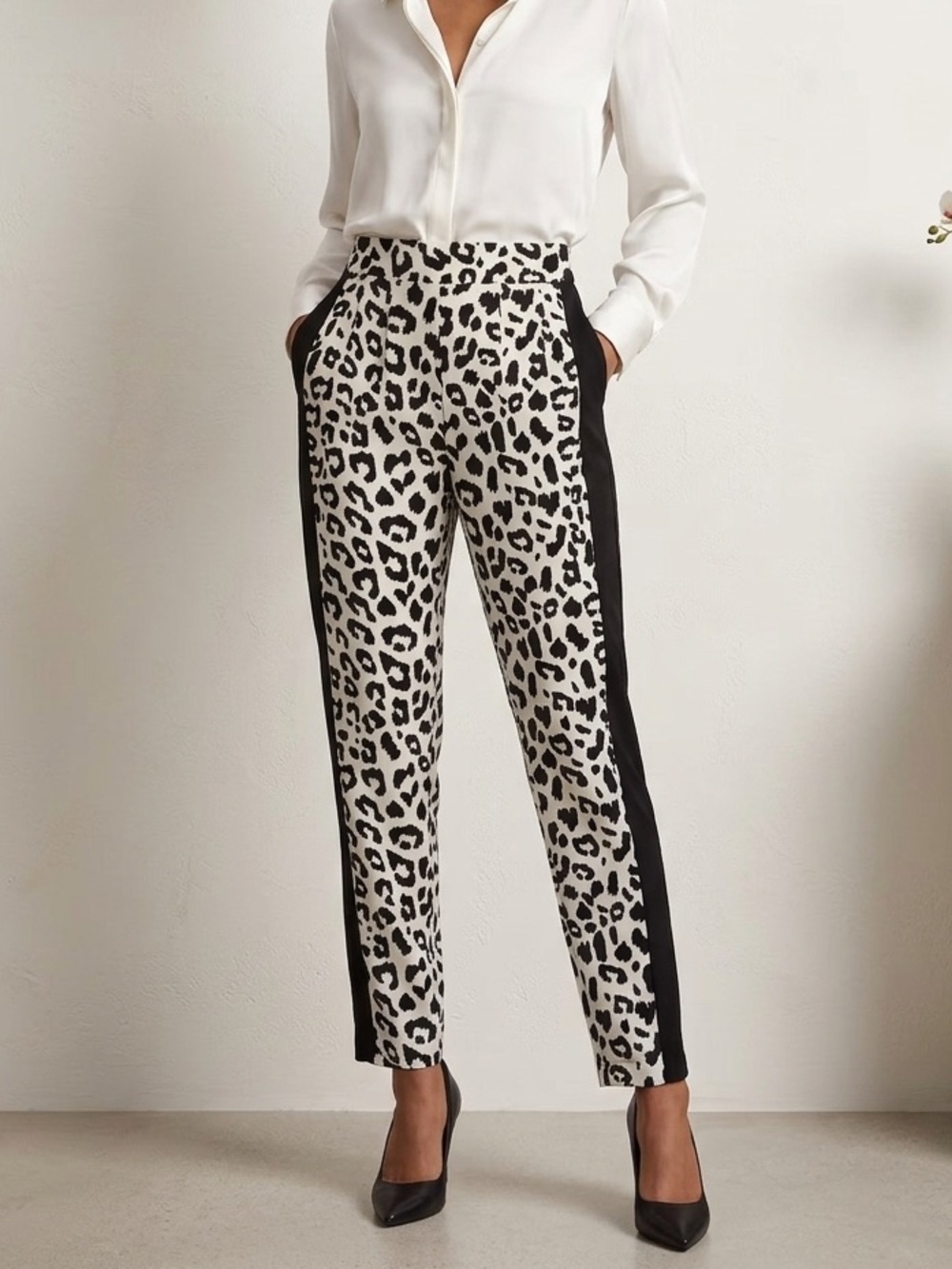Rocawear Black and White Leopard Side-panel Skinny Pants